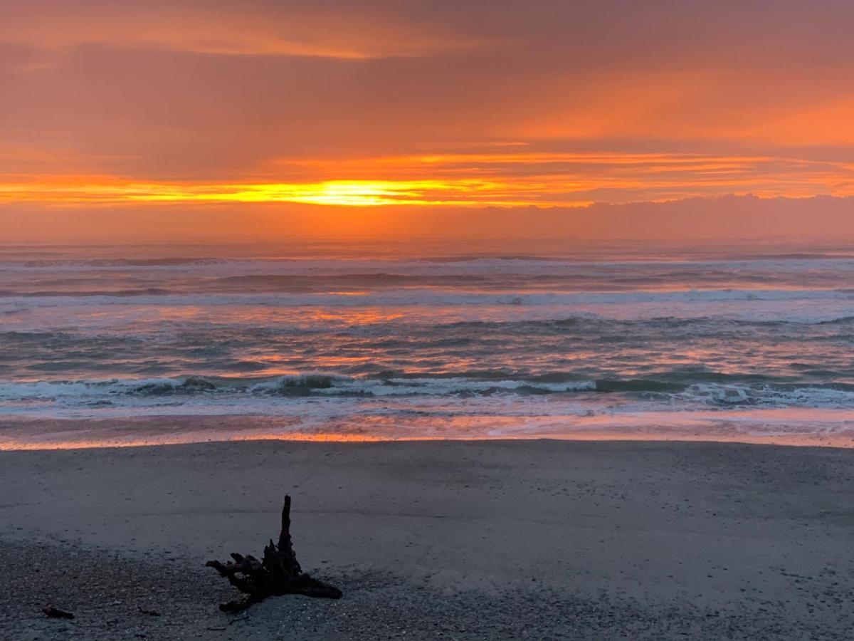 Big Heart Beach Hokitika Ngoại thất bức ảnh